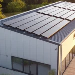 Gewerbehalle mit Solar